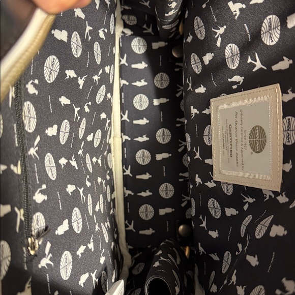 Pan Am Black and White Men's Bag - Picture 10 of 11